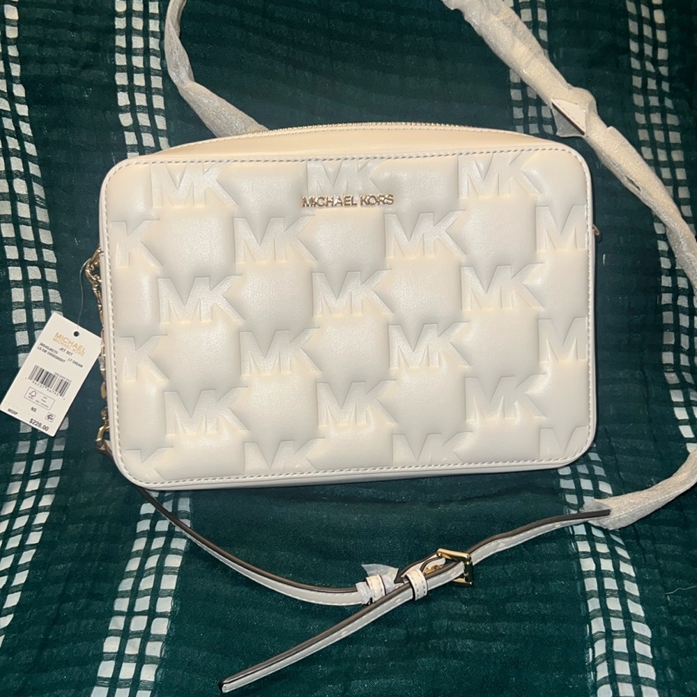 Micheal Kors crossbody